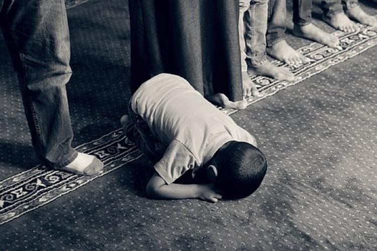Несколько десятков мусульман задержали после молитвы в Подмосковье