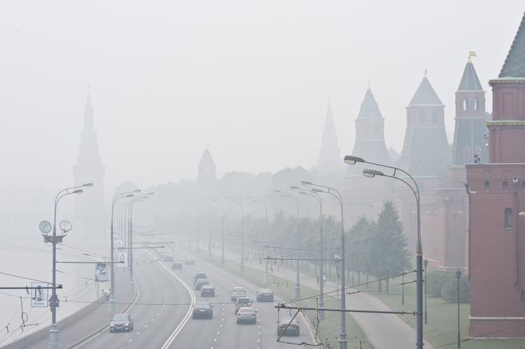 Синоптики предупреждают о сильном тумане в Москве