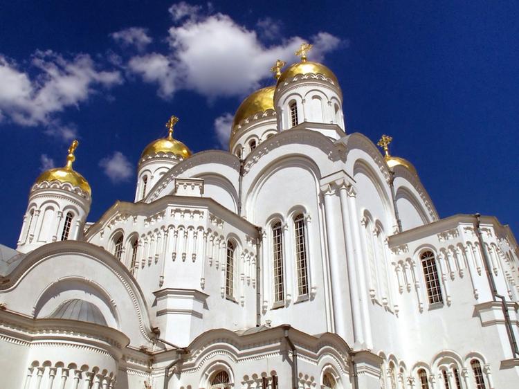 Эксперт: раскол православия используется Западом как рычаг давления на Россию