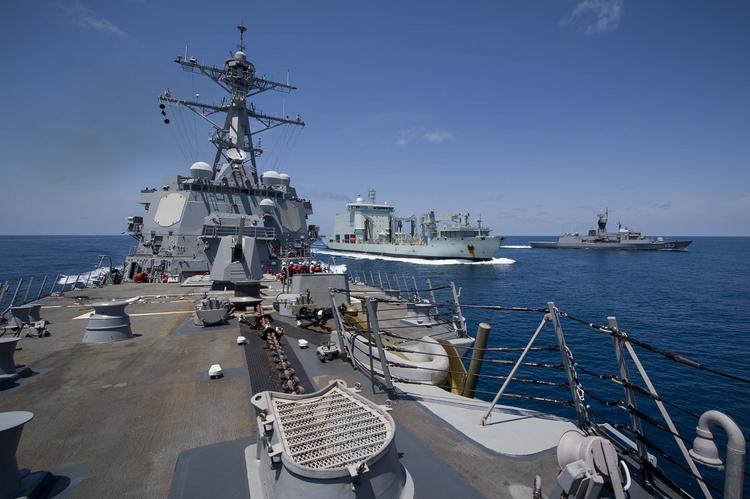 Россия приготовилась к уничтожению кораблей США в случае войны на Азовском море