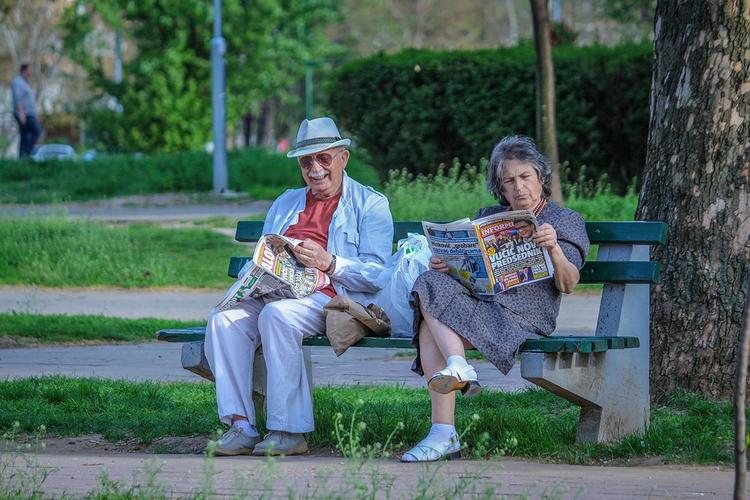 Россияне назвали сумму, на которую смогли бы комфортно прожить на пенсии