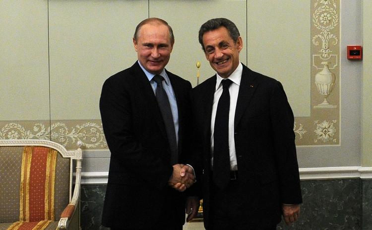 Санкции ЕС толкают Россию в объятия Китая, считает Саркози