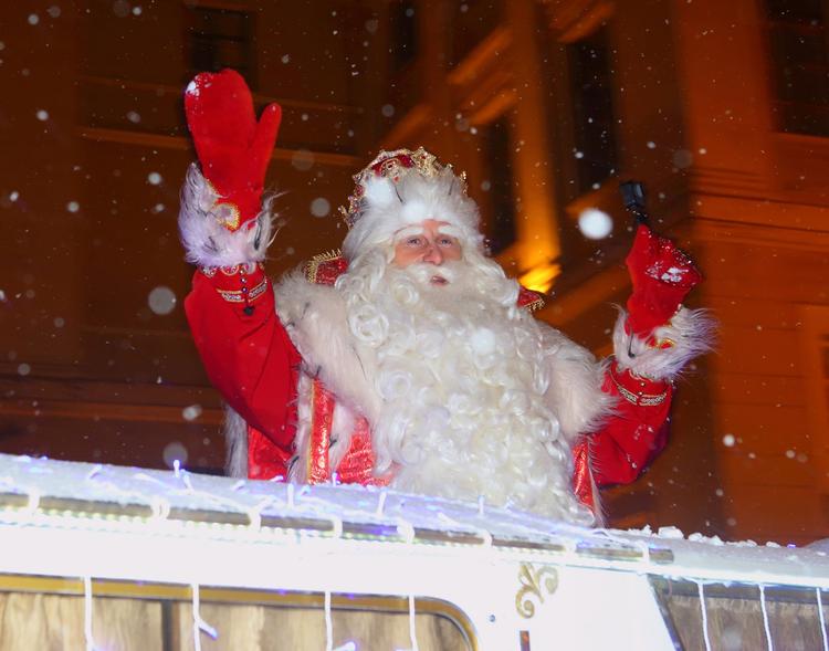 Сегодня российский Дед Мороз отмечает свой день рождения