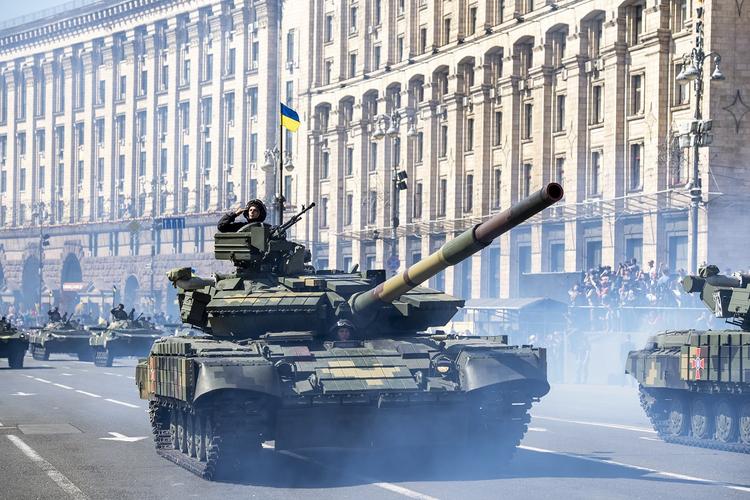 Киевский эксперт раскрыл секрет маневров бронетехники воюющих с Донбассом ВСУ
