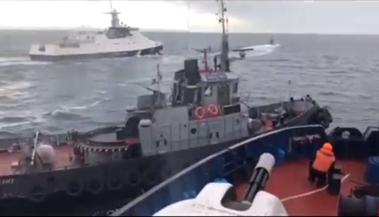 Нарушившие границу РФ украинские корабли задержаны ФСБ