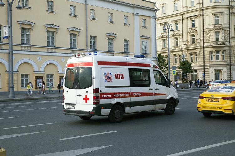 В Дмитрове загорелась квартира