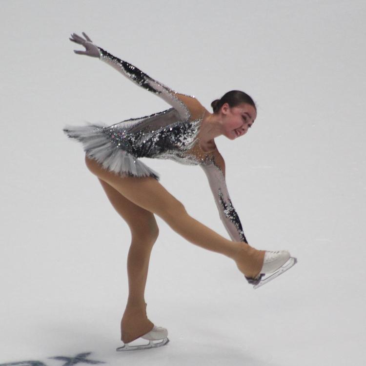 Загитова в финале Гран-при заняла второе место в короткой программе