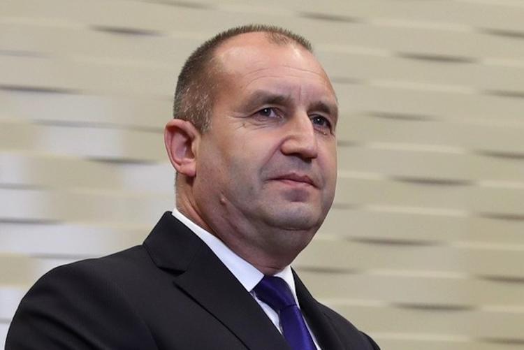 Президент Болгарии: ЕС не должен быть заложником "украинских амбиций"