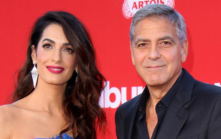 Дети Джорджа Клуни сразили весь мир красотой и обаянием