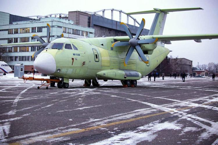 Эксперты National Interest сравнили российский Ил-112В с украинским Ан-140