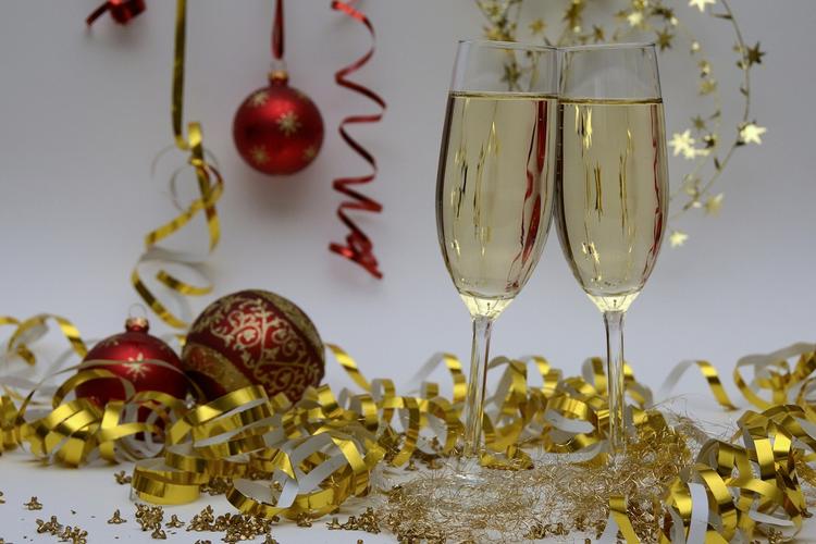 Эксперт: Как выбрать качественное шампанское к новогоднему столу