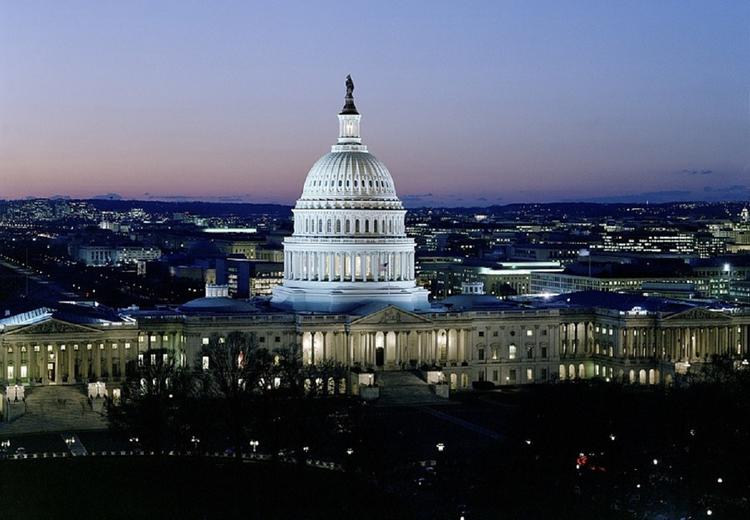 СМИ: Вашингтон готовится к остановке работы правительства