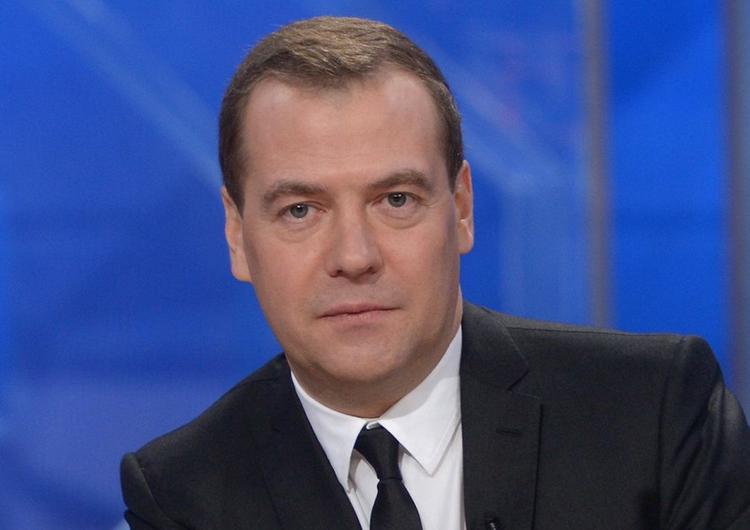 Медведев назвал критику кабмина депутатами "хорошей практикой"