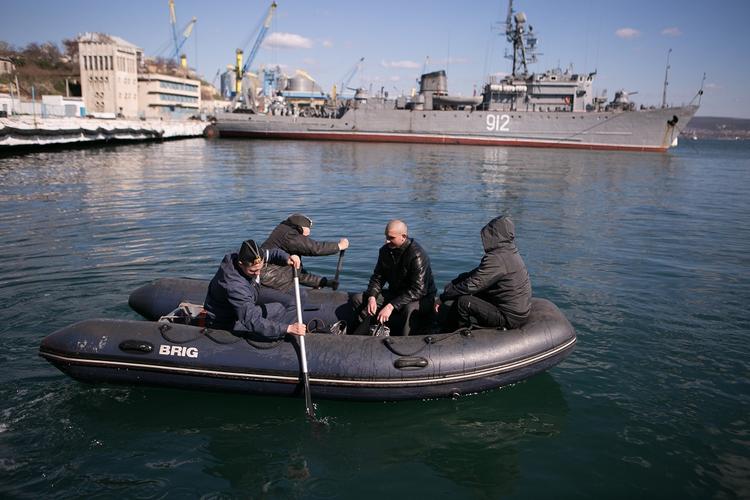 Сценарий вероятной атаки Украины против РФ в Керченском проливе выложили хакеры