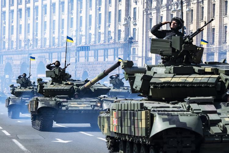 Киевский политический эксперт предрек вторжение танков ВСУ в российский Крым