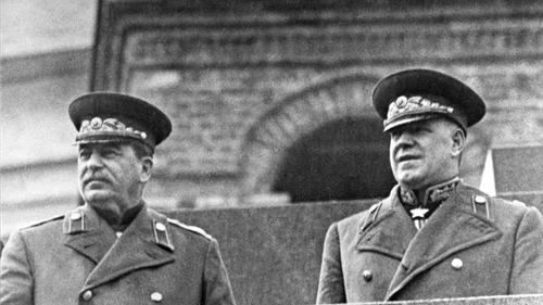 Маршал Жуков послал генералиссимуса Сталина, и остался без награды