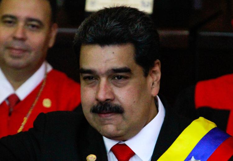 В Кремле заявили, что Мадуро не обращался к Путину за помощью