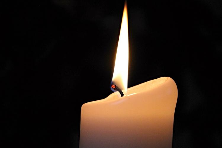 В Москве скончался школьник, которого подожгли сверстники