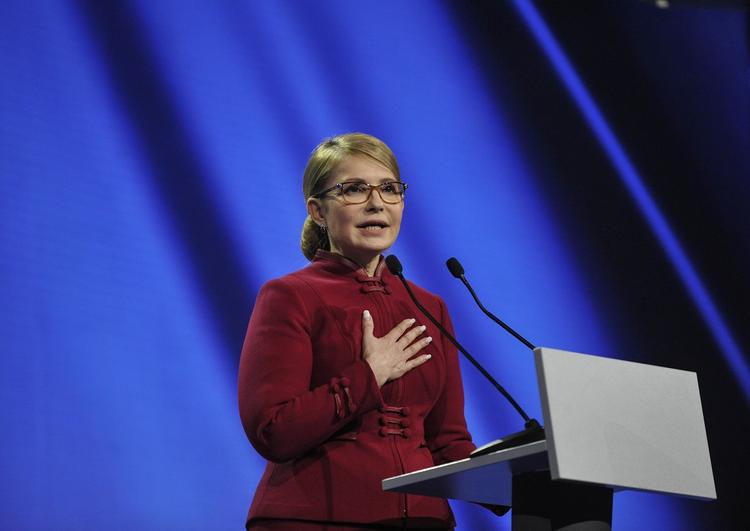 Политолог обозначил единственный шанс Тимошенко одолеть Порошенко на выборах