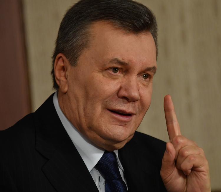 Почему Путин приставил охрану  Януковичу