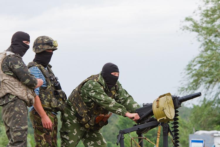 Минометную атаку ВСУ против защитников Донбасса зафиксировала на видео армия ЛНР