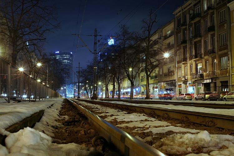 В Москве из-за короткого замыкания вспыхнул трамвай