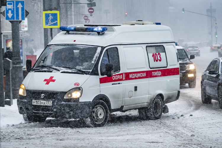 В больнице скончался один из трех пострадавших в ДТП с автобусом на юге Москвы