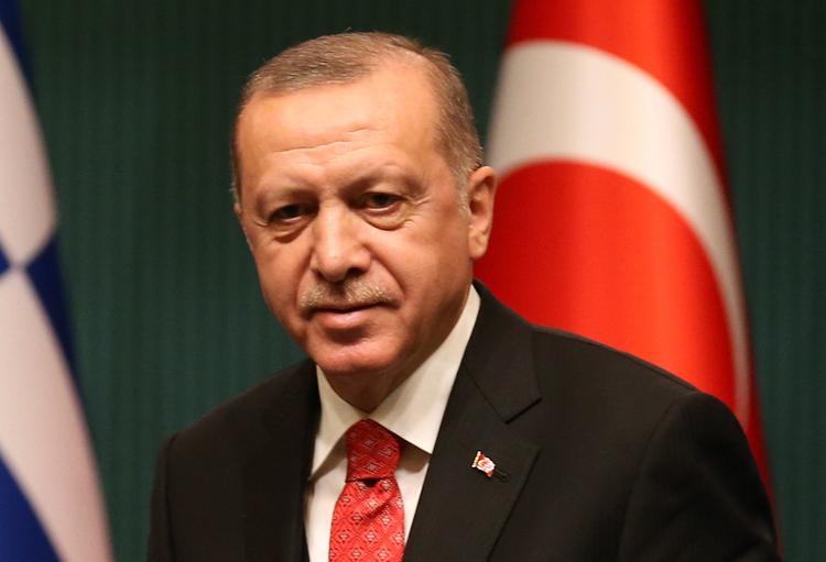 Эрдоган: Турция не отступит в вопросе покупки российских ЗРС С-400