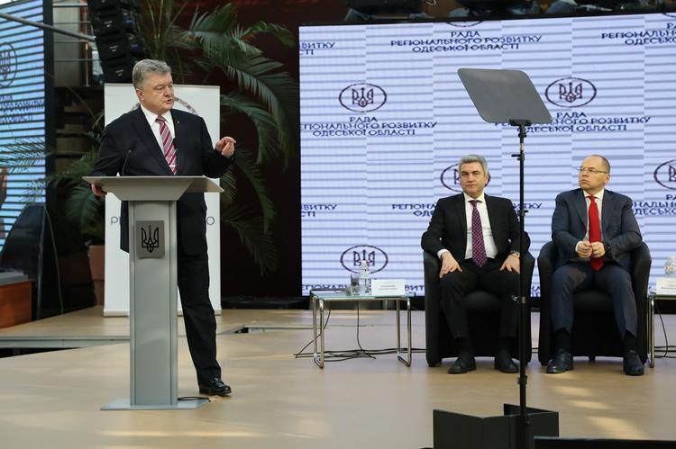 В предвыборном штабе Тимошенко раскрыли «тайное предложение» Порошенко России