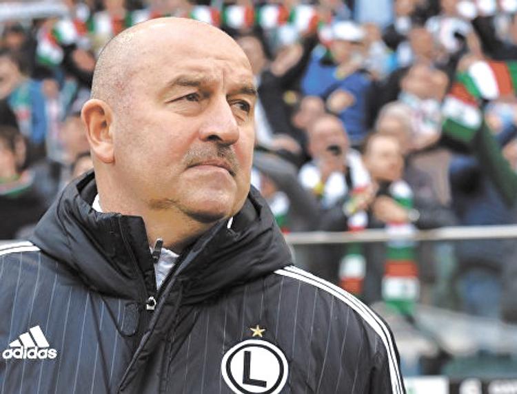 Кого возьмёт в дорогу Черчесов