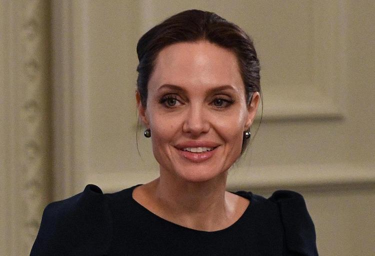 Анджелина Джоли заявила в ООН, что является патриотом и желает США процветания