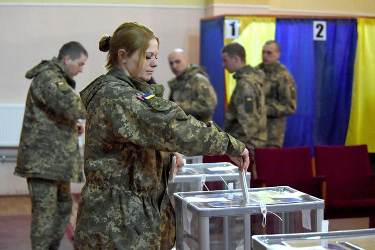 Названо возможное свидетельство массовых фальсификаций на украинских выборах