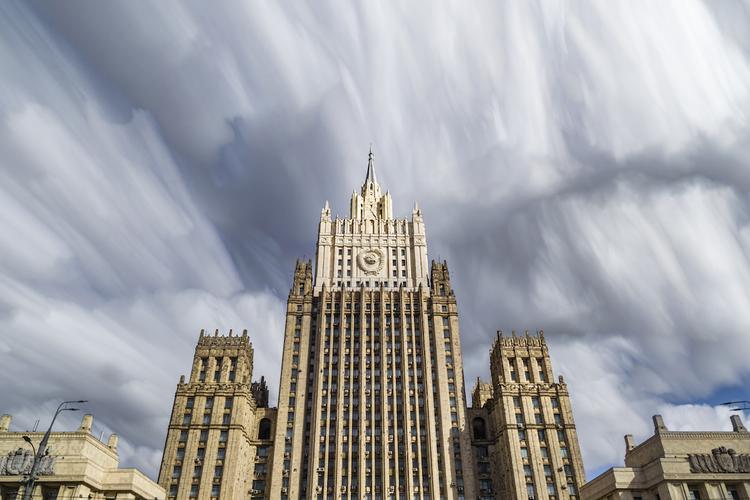 МИД: НАТО подталкивает Киев к новым провокациям в Черном море