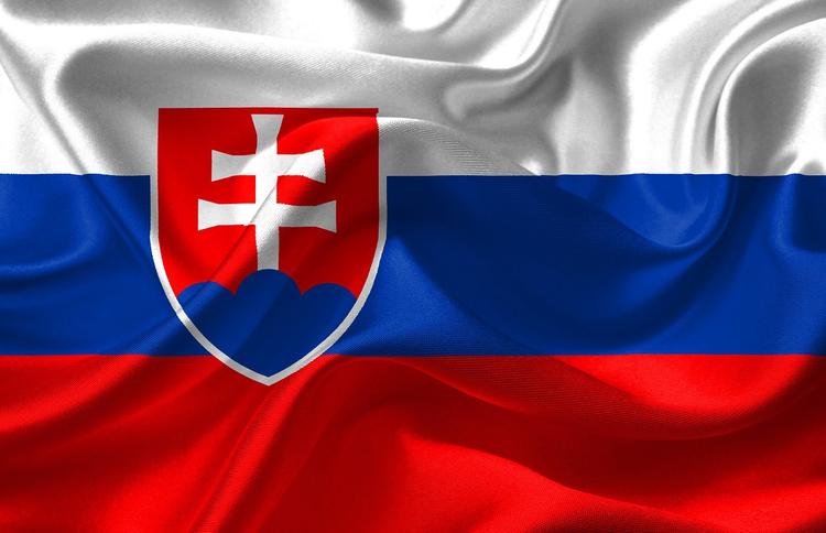 СМИ: В Словакии ошибочно запретили исполнение государственных гимнов