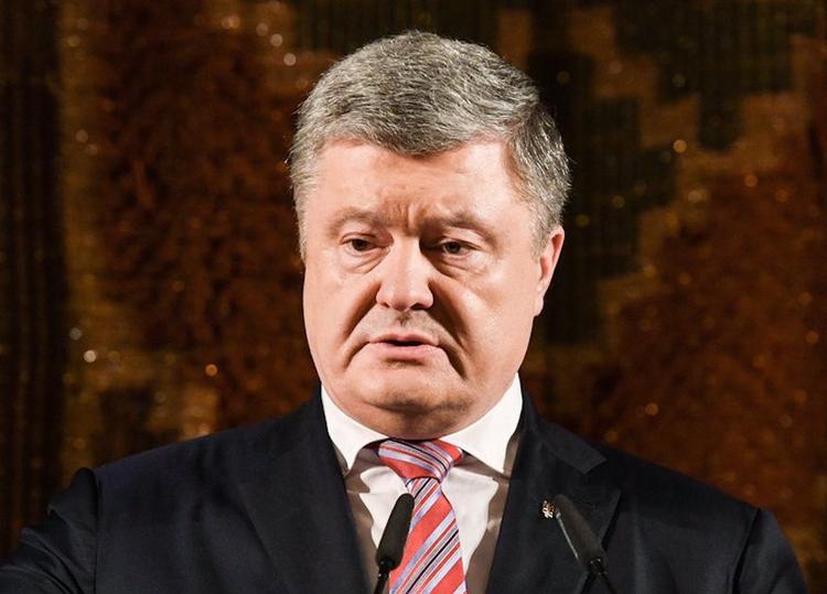 Порошенко отказался комментировать свои переговоры с Макроном