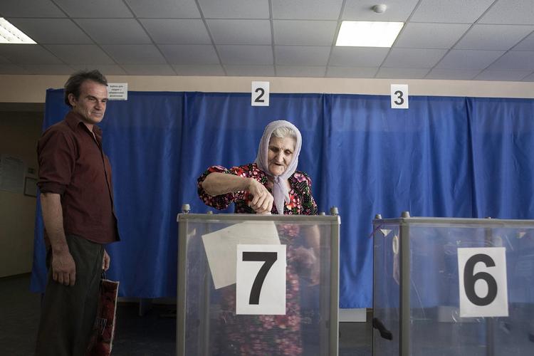 Стала известна возможная схема подтасовки выборов на Украине в пользу Порошенко