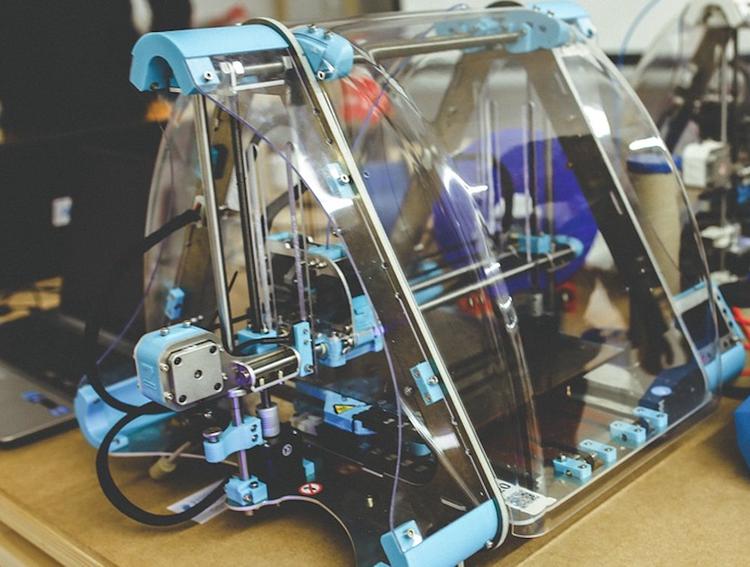 Израильским ученым впервые удалось напечатать сердце на 3D-принтере
