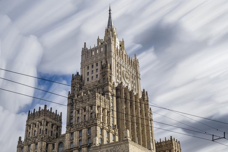 МИД: Россия готова вести диалог с Польшей и Прибалтикой