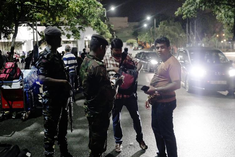 В серии терактов на Шри-Ланке участвовали семь террористов-смертников