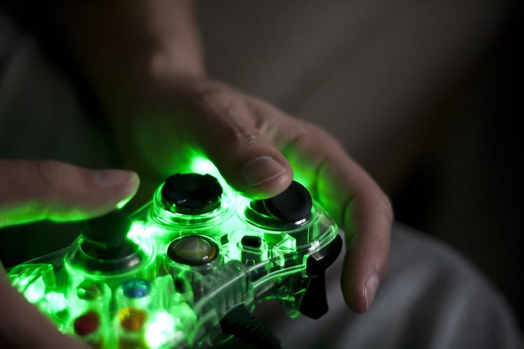 Видеоигры на мальчиков влияют менее отрицательно, чем на девочек, считают учёные