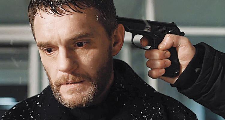 Любого романтика называют идиотом