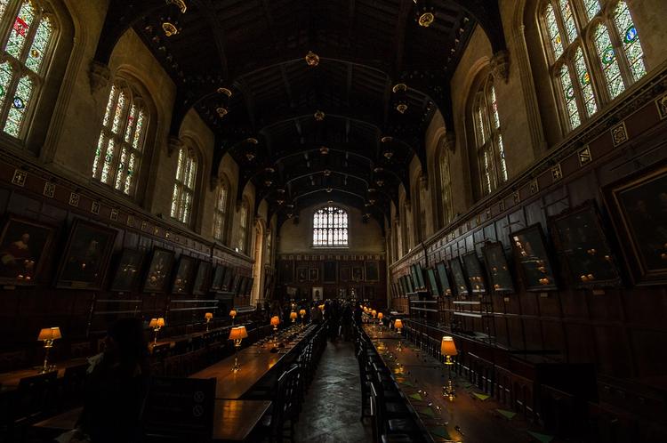 В американской школе запретили Гарри Потера из-за "настоящих заклинаний"