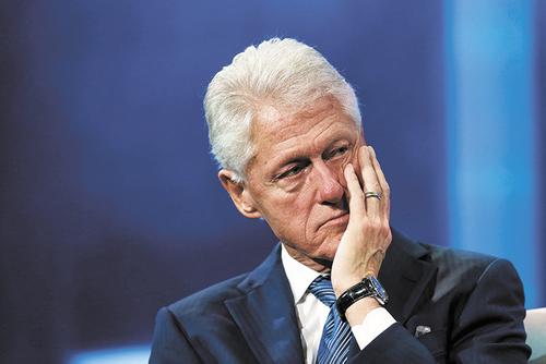 Билл Клинтон снова погорел на девушках