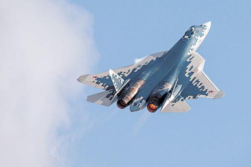 Западные СМИ сообщили о подписании контракта на поставку в Алжир тяжёлого истребителя 5-го поколения Су-57