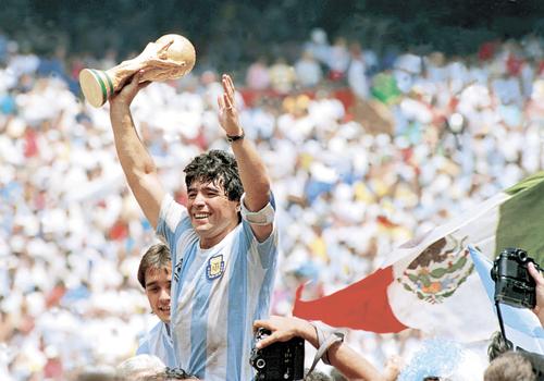 Диего Марадона: четыре истории о легенде мирового футбола