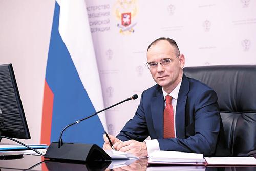 Министерство просвещения поддержит экономику российских регионов