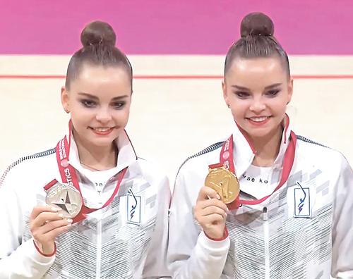 Сестры Аверины завоевали золотые медали на чемпионате мира по художественной гимнастике