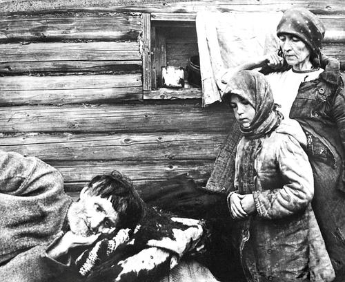 «Наукой и не пахнет»: историк Виктор Кондрашин о концепции «голодомора украинцев»