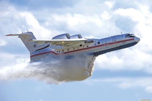 Россия продаст Алжиру самолёты-амфибии для борьбы с лесными пожарами