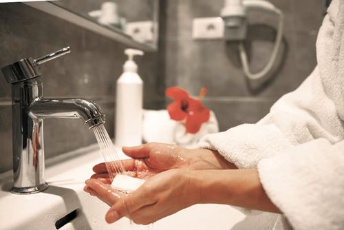 Регулярное мытьё рук снижает риск заболеваний